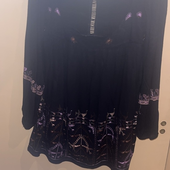 Free People black mini dress size XS with back tie and deep V bk w/ embroidery - Picture 8 of 13
